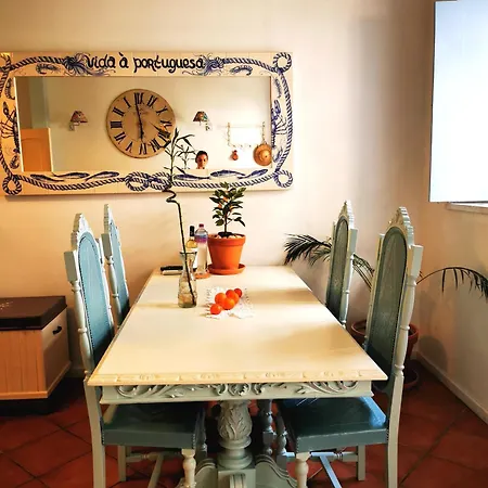 'sardinha' Charming Portuguese Style For Rent 'vida A Portuguesa' Local 아파트 *