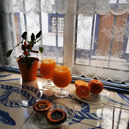 'sardinha' Charming Portuguese Style For Rent 'vida A Portuguesa' Local Appartement Portimão