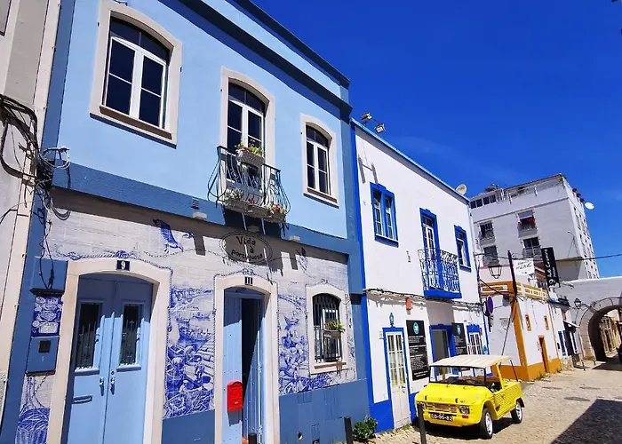 Апартаменты Charming Portuguese Style Apartment, For Rent 