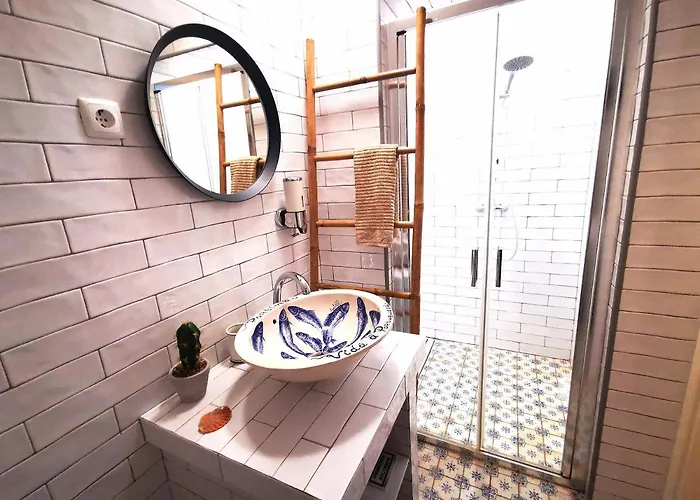 Charming Portuguese Style Apartment, For Rent Vida à Portuguesa, Sardinha Local Appartement