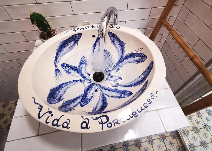 Charming Portuguese Style Apartment, For Rent Vida à Portuguesa, Sardinha Local *