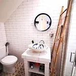 Apartamento Charming Portuguese Style Apartment, For Rent 